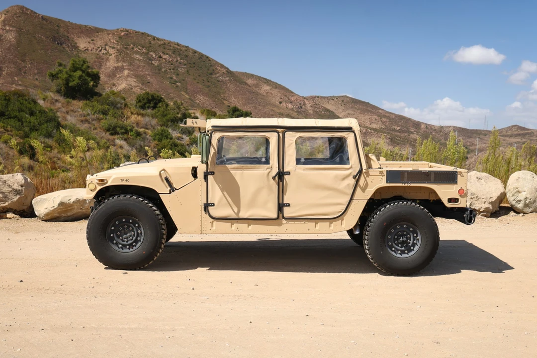 1985 Hummer HMMWV - Image 13 of 31