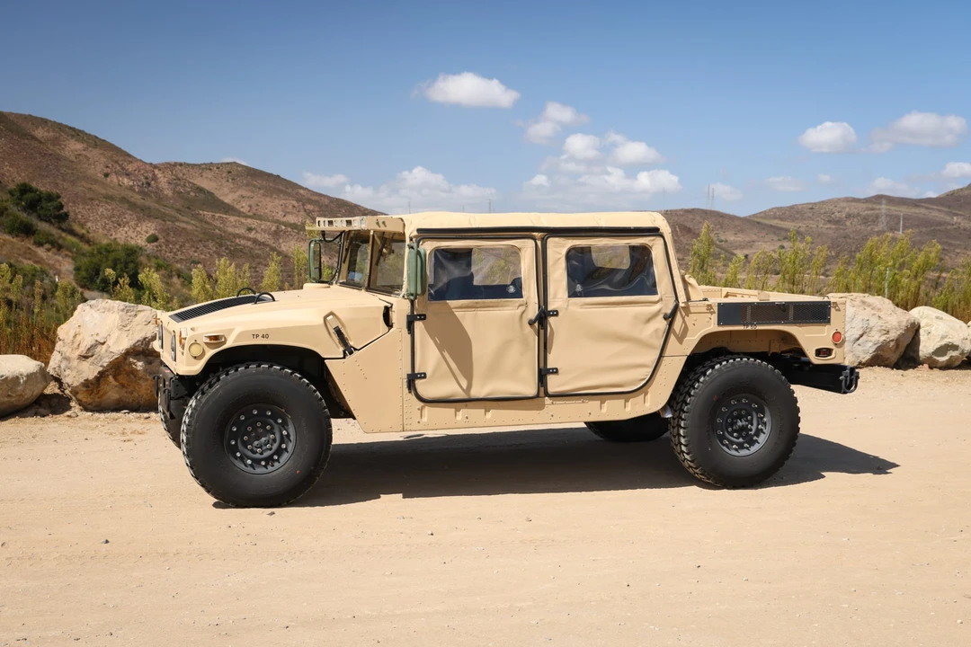 1985 Hummer HMMWV - Image 10 of 31