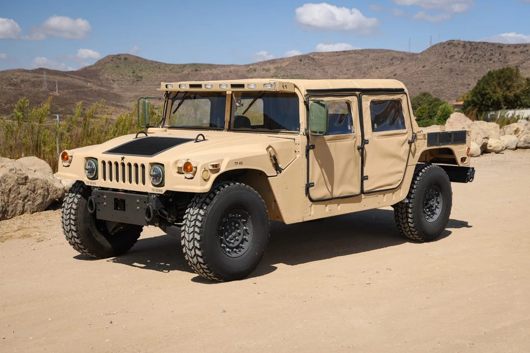 1985 Hummer HMMWV - Image 8 of 31