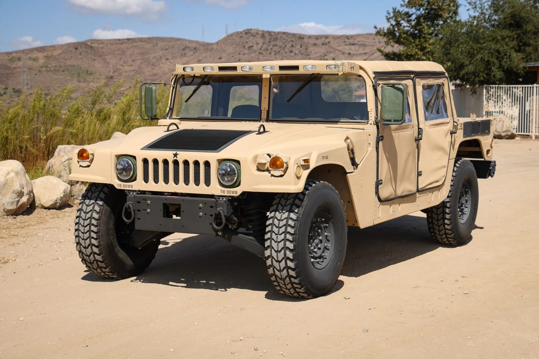 1985 Hummer HMMWV - Image 7 of 31