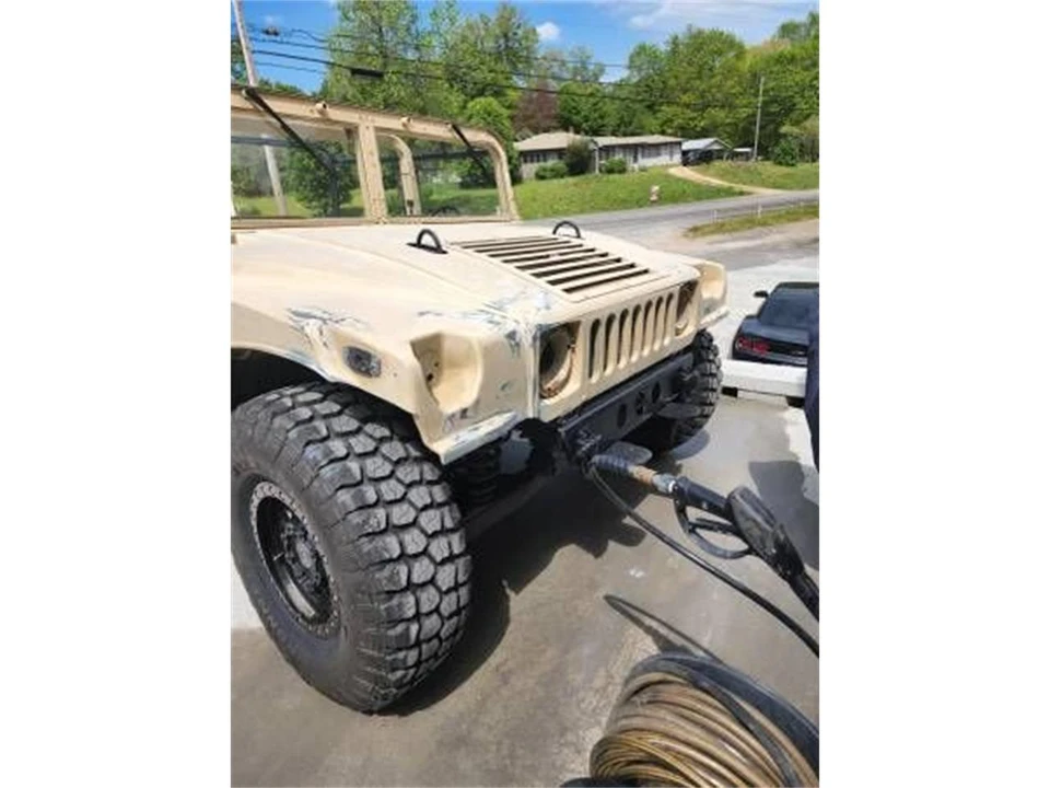 1985 AM General Hummer - Image 2 of 24