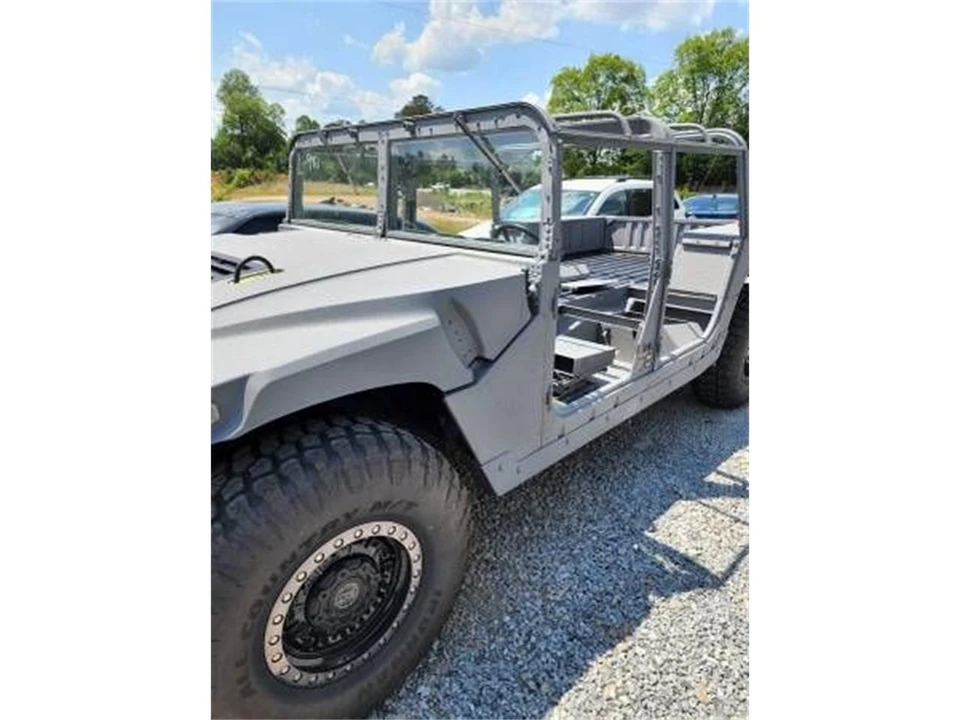 1985 AM General Hummer - Image 3 of 24