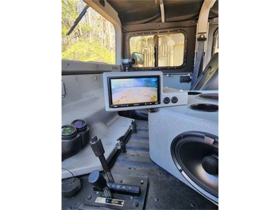 1985 AM General Hummer - Image 15 of 24