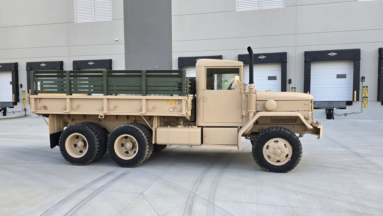 1985 AM General - Image 10 of 31