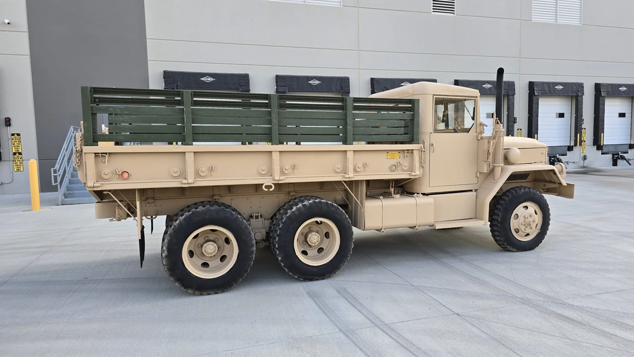 1985 AM General - Image 9 of 31