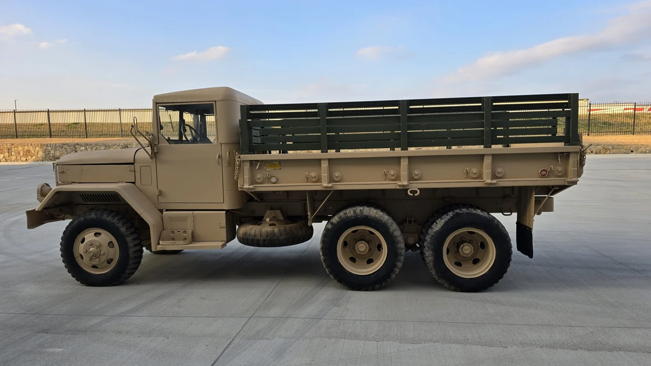 1985 AM General - Image 3 of 31