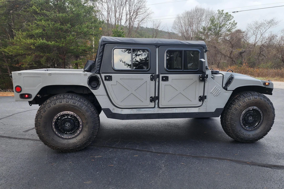 1985 AM General Hummer - Image 3 of 31