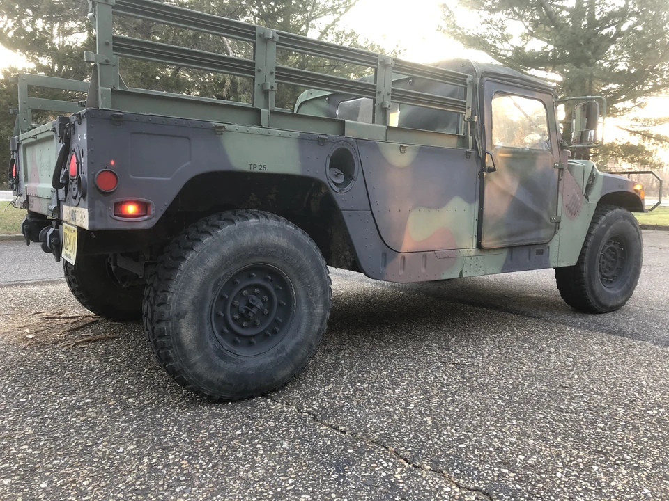 1985 AM General Hummer - Image 24 of 31