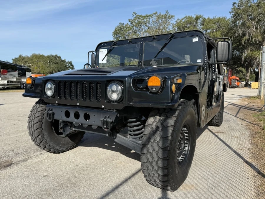 1985 AM General Hummer - Image 3 of 10