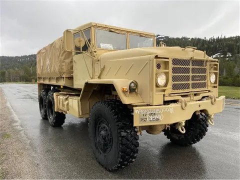 1985 AM General Military M931A2