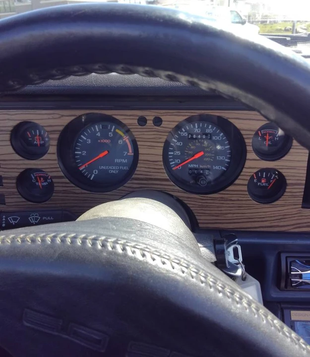 1985 McLaren - Image 7 of 13