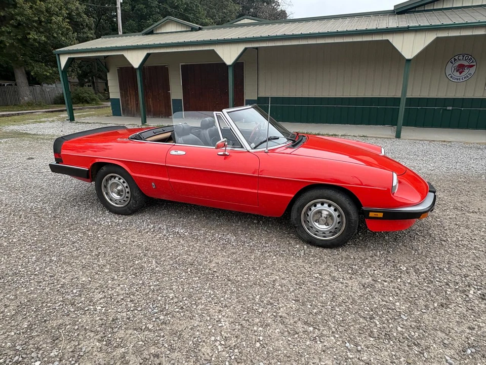 1985 Alfa Romeo Series 3 - Image 2 of 31