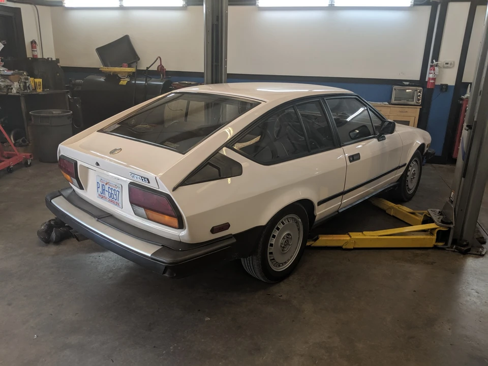 1985 Alfa Romeo Alfetta GT - Image 4 of 31