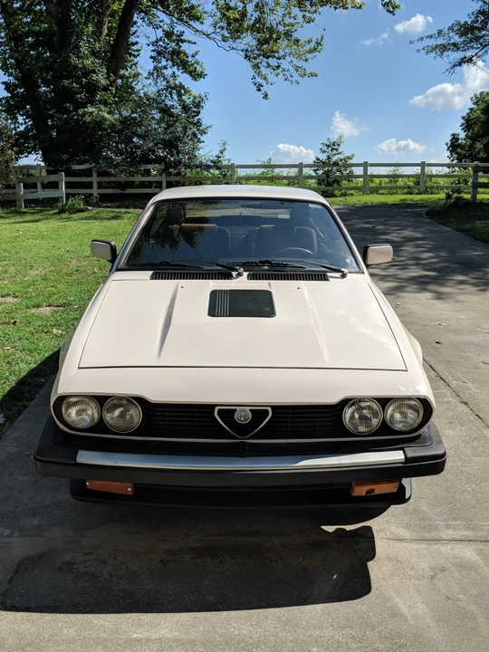 1985 Alfa Romeo Alfetta GT - Image 2 of 31