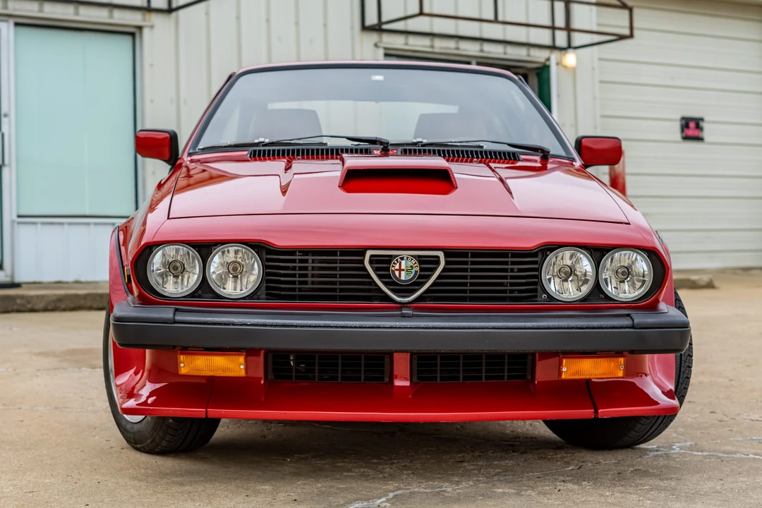 1985 Alfa Romeo Alfetta GT - Image 2 of 31