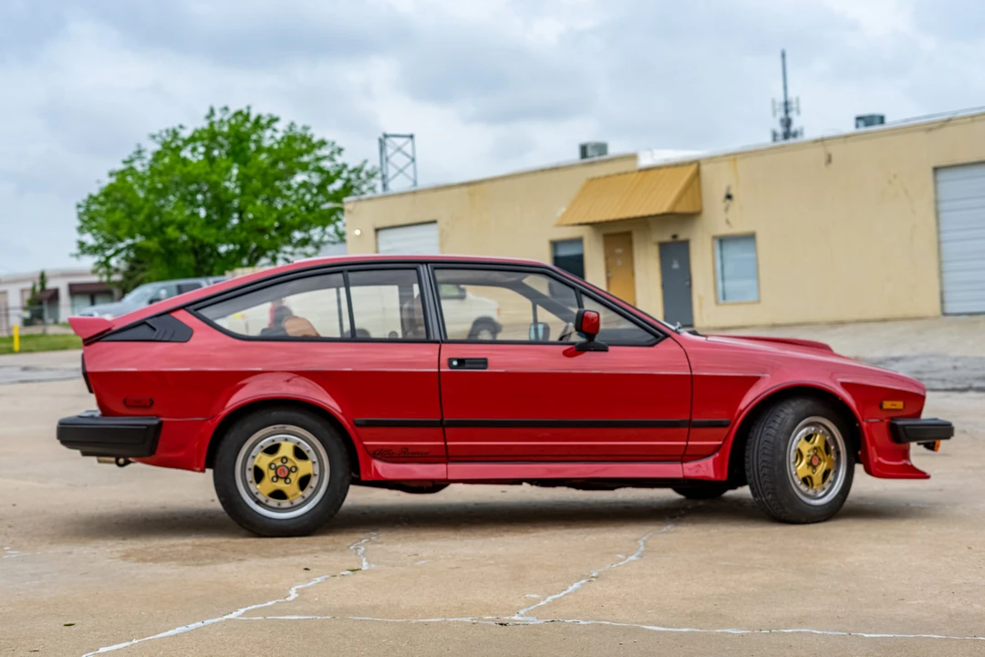 1985 Alfa Romeo Alfetta GT - Image 3 of 31