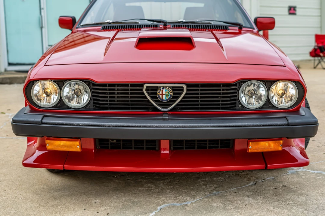 1985 Alfa Romeo Alfetta GT - Image 13 of 31