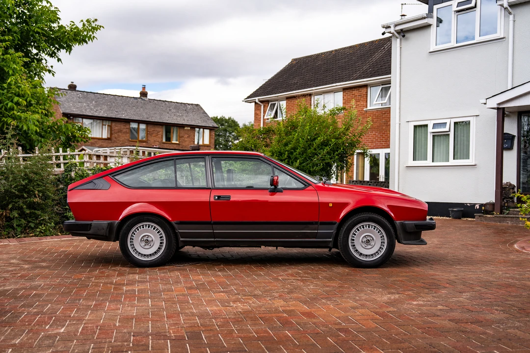 1985 Alfa Romeo Alfetta GT - Image 4 of 31