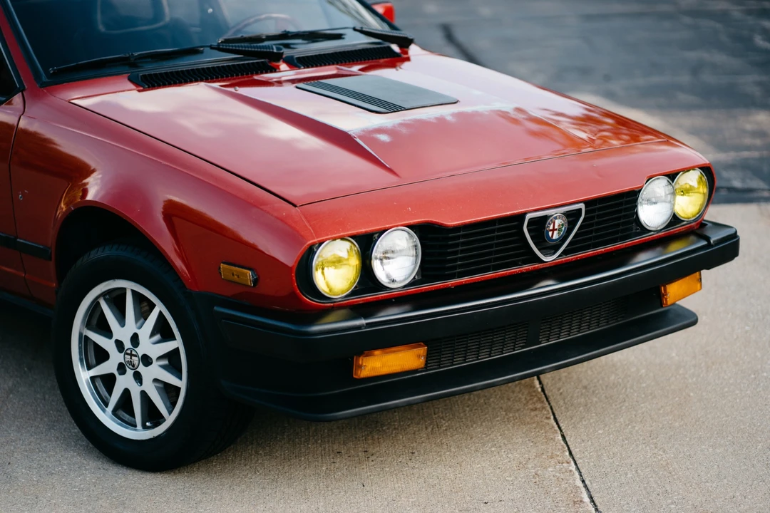 1985 Alfa Romeo Alfetta GT - Image 30 of 31