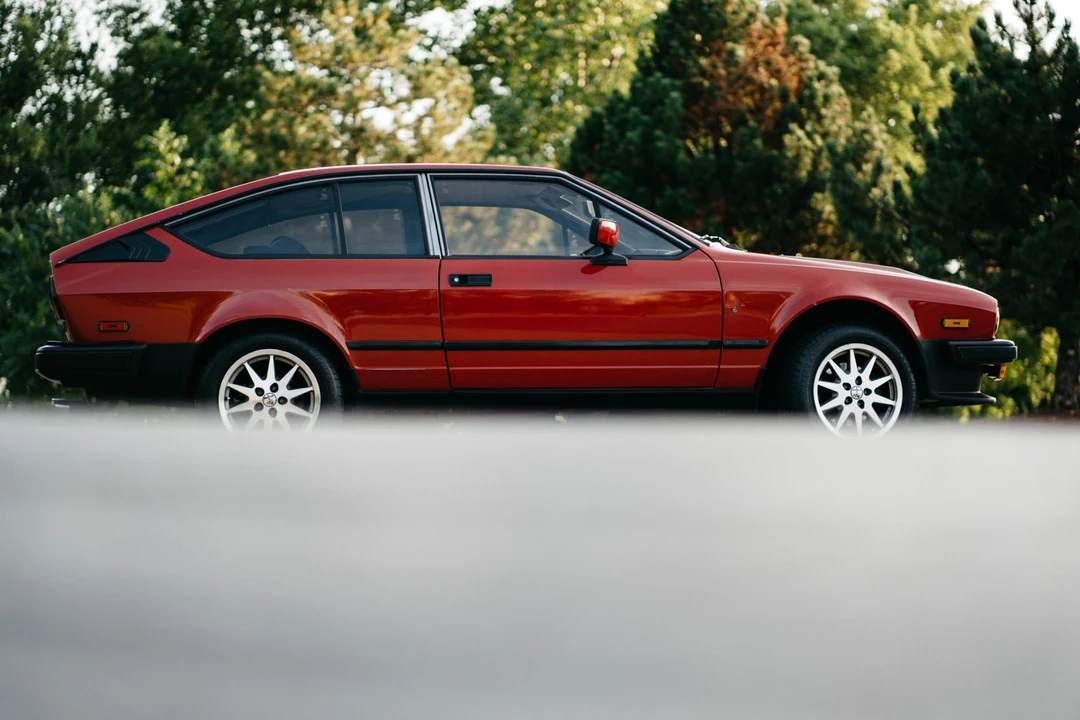1985 Alfa Romeo Alfetta GT - Image 27 of 31