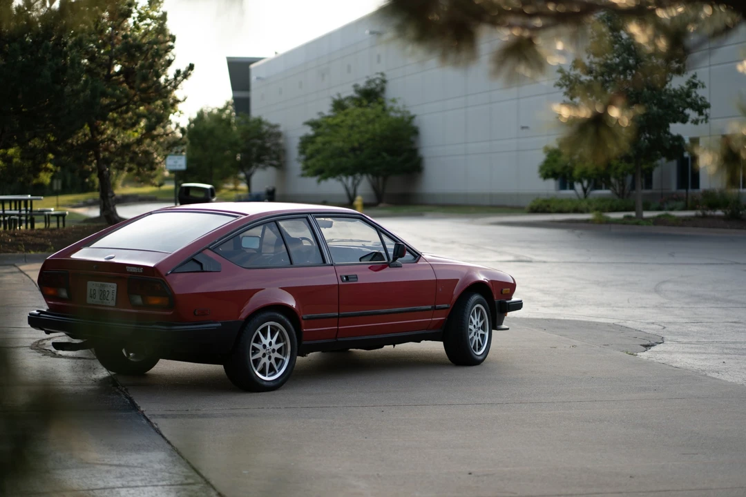1985 Alfa Romeo Alfetta GT - Image 25 of 31