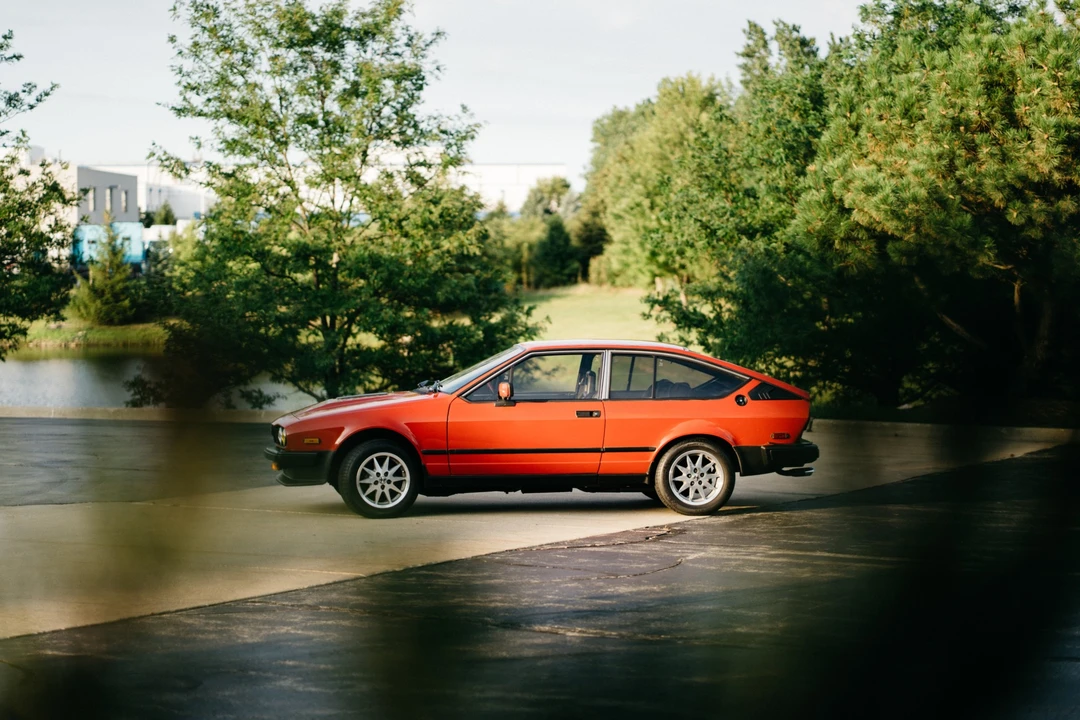 1985 Alfa Romeo Alfetta GT - Image 14 of 31