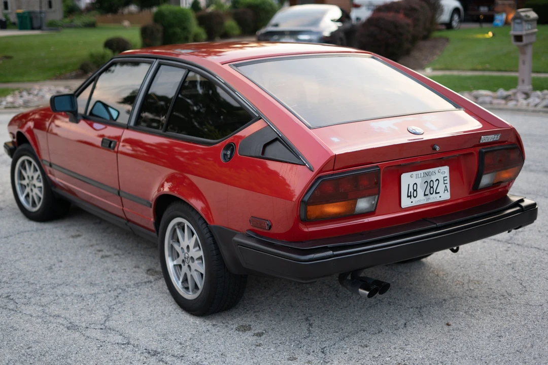 1985 Alfa Romeo Alfetta GT - Image 19 of 31