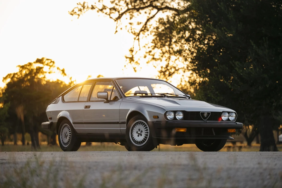 1985 Alfa Romeo Alfetta GT - Image 8 of 31