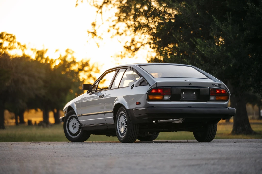1985 Alfa Romeo Alfetta GT - Image 17 of 31