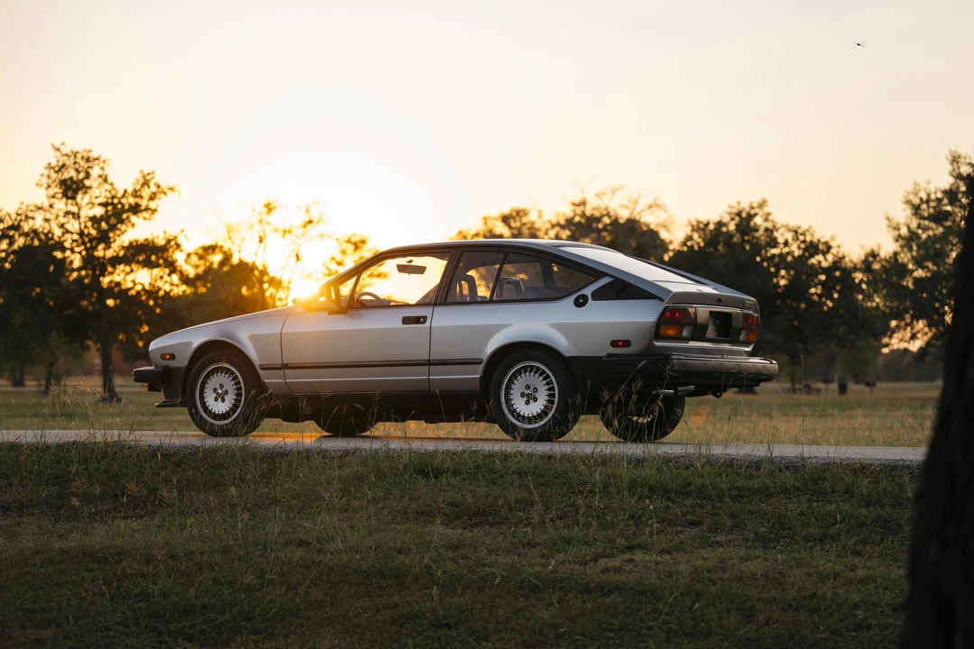1985 Alfa Romeo Alfetta GT - Image 18 of 31