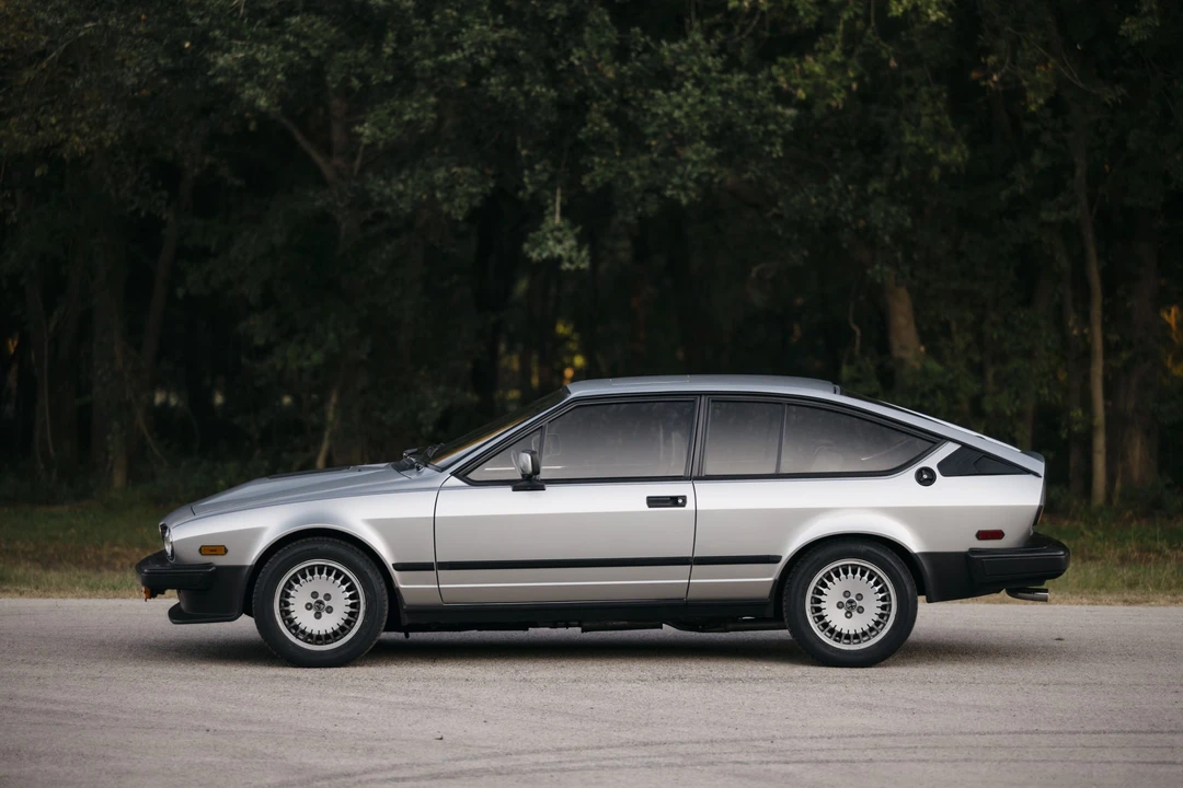1985 Alfa Romeo Alfetta GT - Image 22 of 31