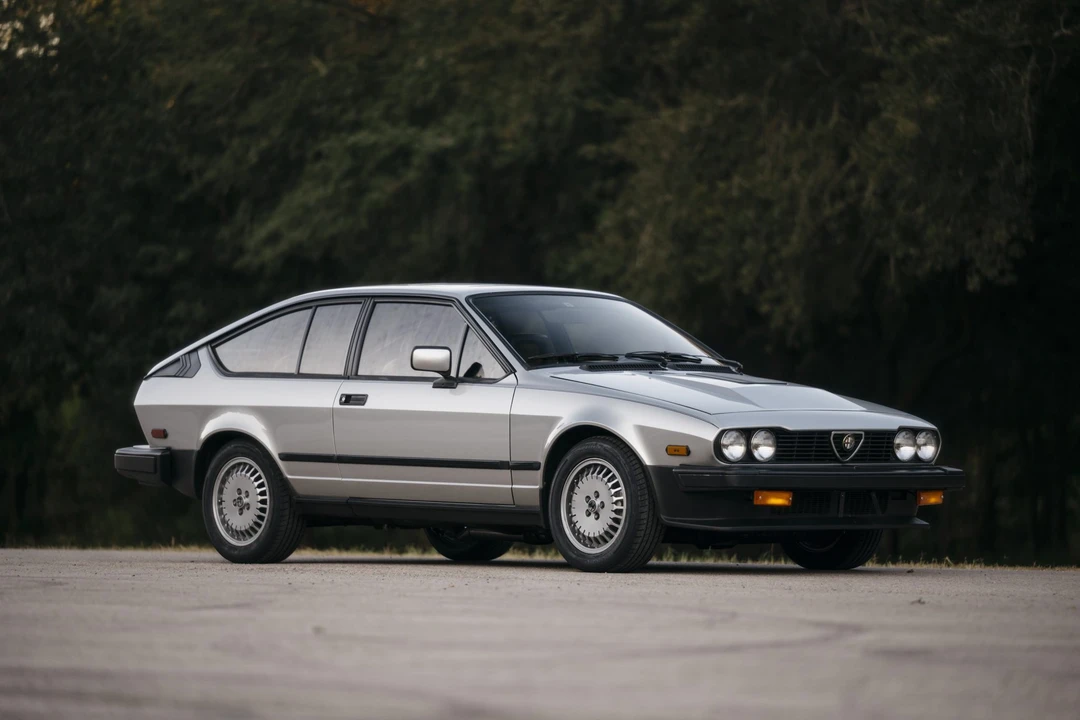 1985 Alfa Romeo Alfetta GT - Image 10 of 31