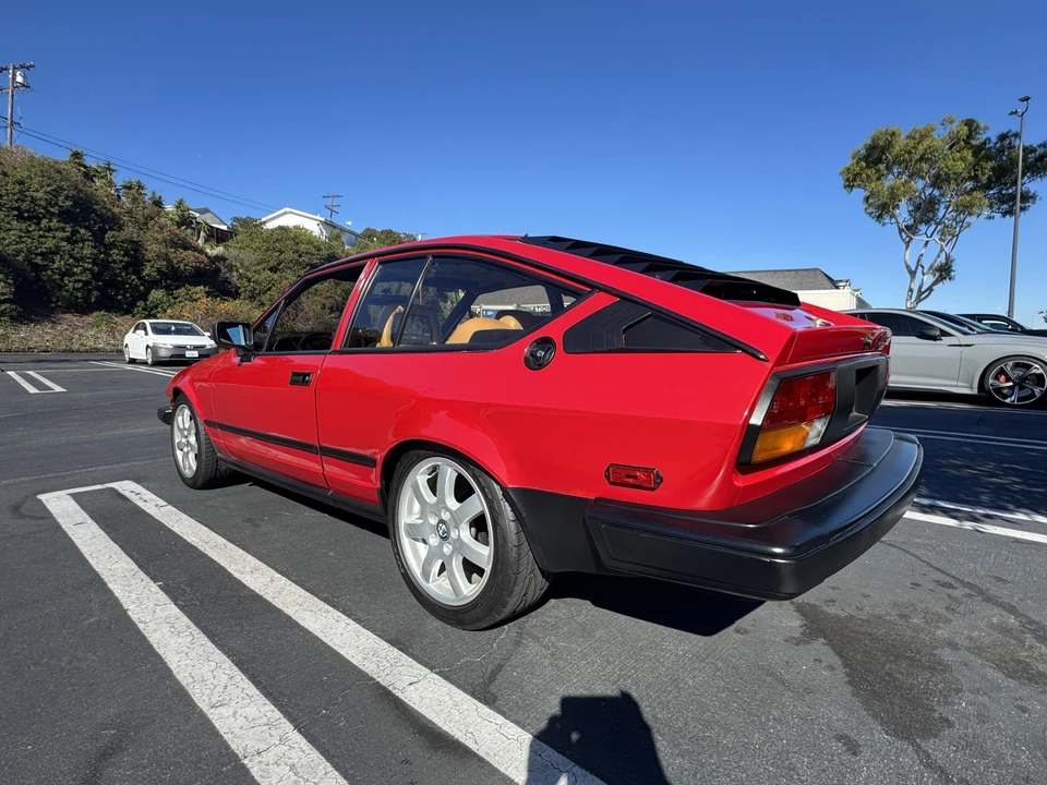 1985 Alfa Romeo Alfetta GT - Image 6 of 31