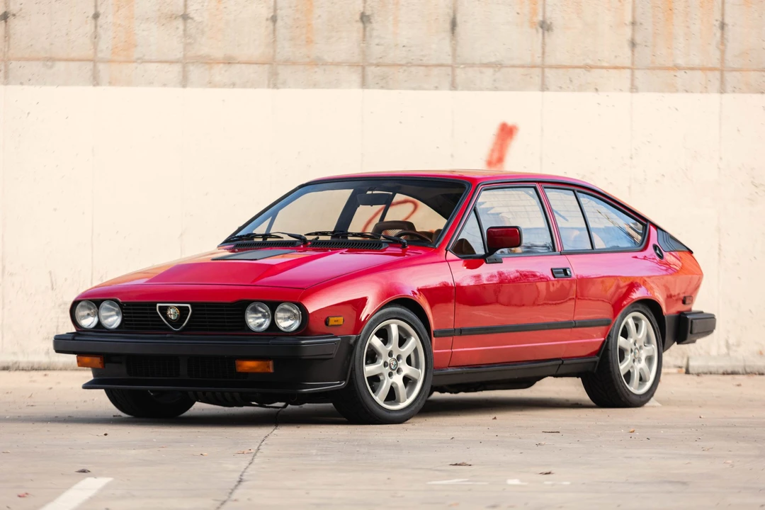 1985 Alfa Romeo Alfetta GT - Image 3 of 31