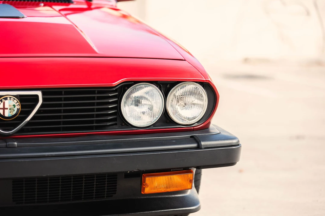 1985 Alfa Romeo Alfetta GT - Image 17 of 31