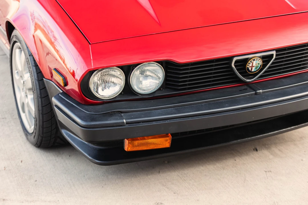 1985 Alfa Romeo Alfetta GT - Image 15 of 31