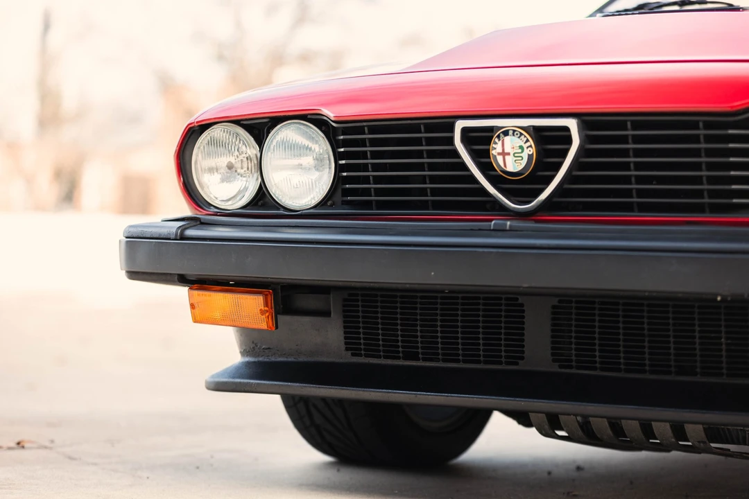 1985 Alfa Romeo Alfetta GT - Image 19 of 31