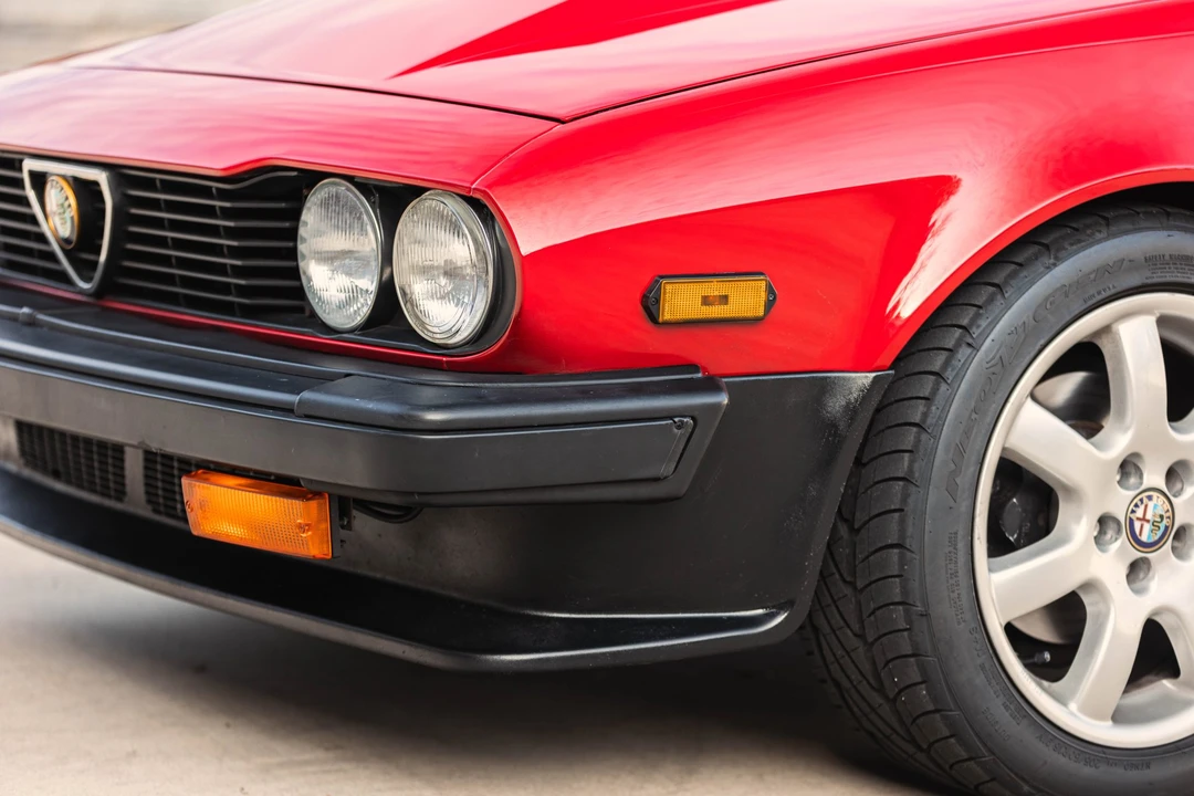 1985 Alfa Romeo Alfetta GT - Image 24 of 31