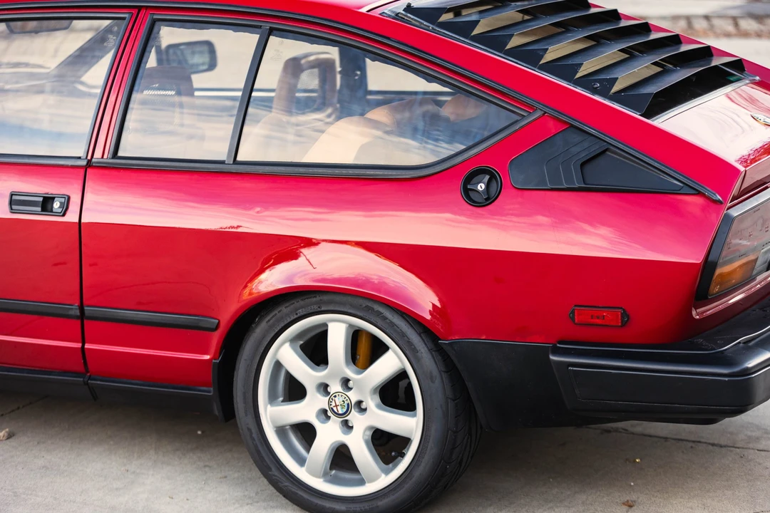 1985 Alfa Romeo Alfetta GT - Image 31 of 31
