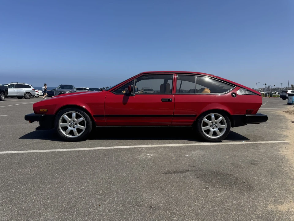 1985 Alfa Romeo Alfetta GT - Image 5 of 31