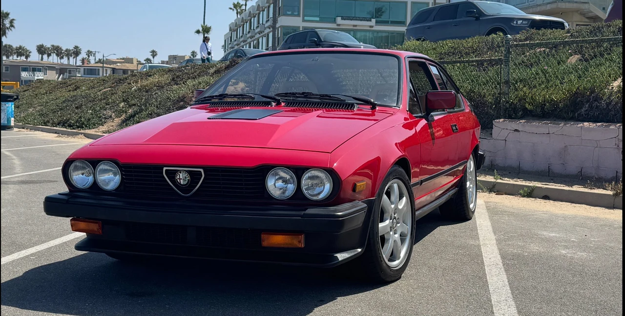1985 Alfa Romeo Alfetta GT - Image 3 of 31