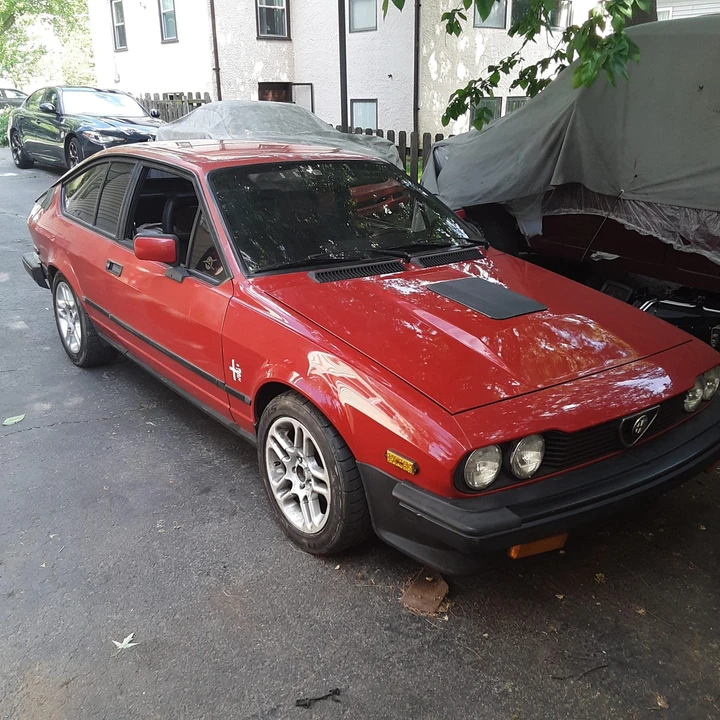 1985 Alfa Romeo Alfetta GT - Image 14 of 31