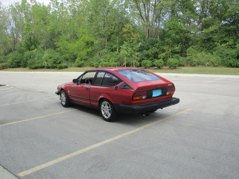 1985 Alfa Romeo Alfetta GT - Image 8 of 31