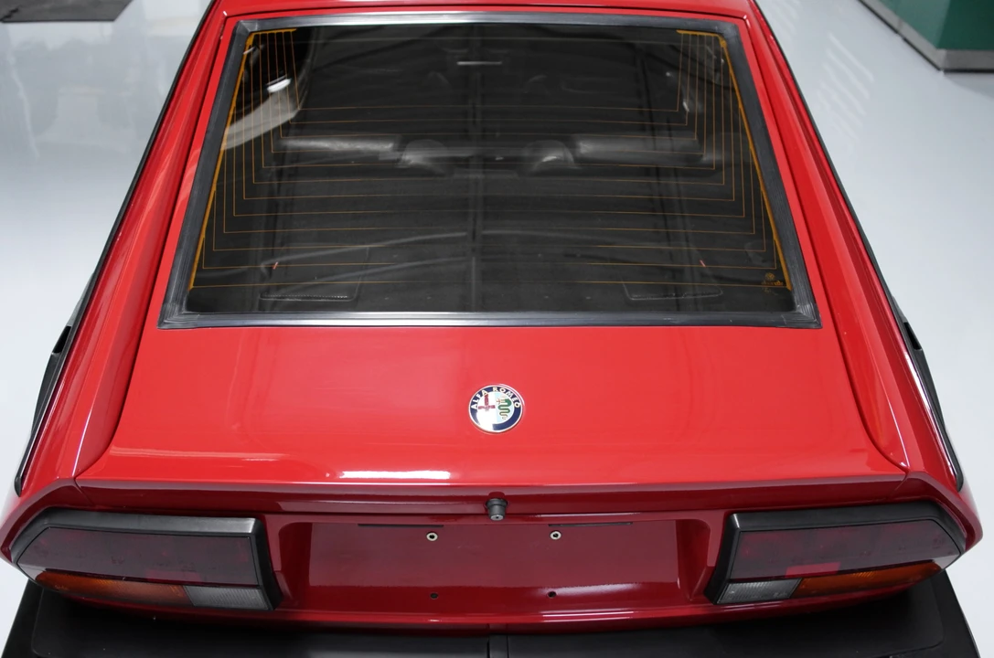1985 Alfa Romeo Alfetta GT - Image 17 of 31