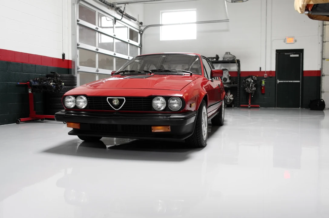 1985 Alfa Romeo Alfetta GT - Image 8 of 31