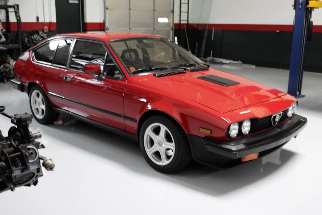 1985 Alfa Romeo Alfetta GT - Image 5 of 31