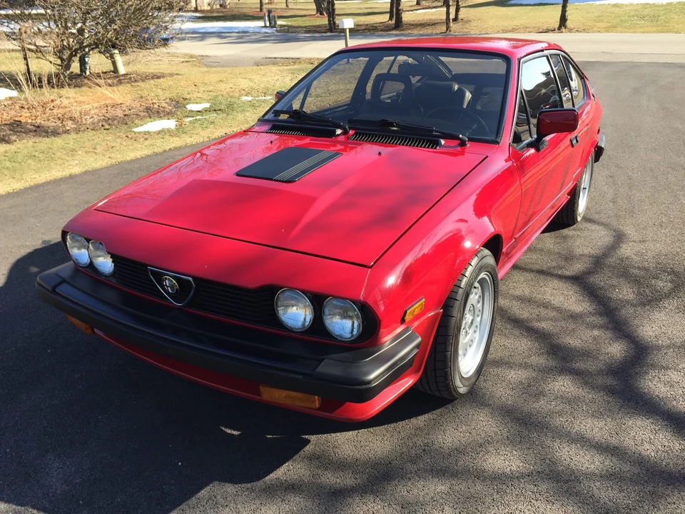 1985 Alfa Romeo Alfetta GT - Image 3 of 31