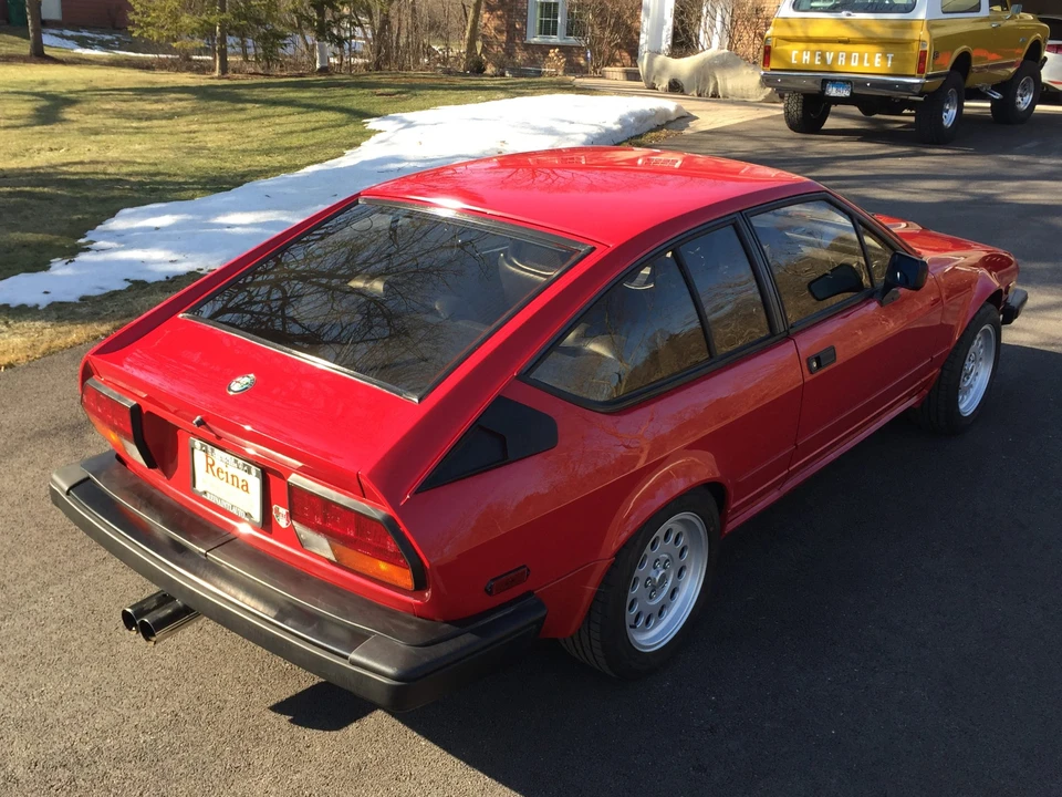 1985 Alfa Romeo Alfetta GT - Image 15 of 31