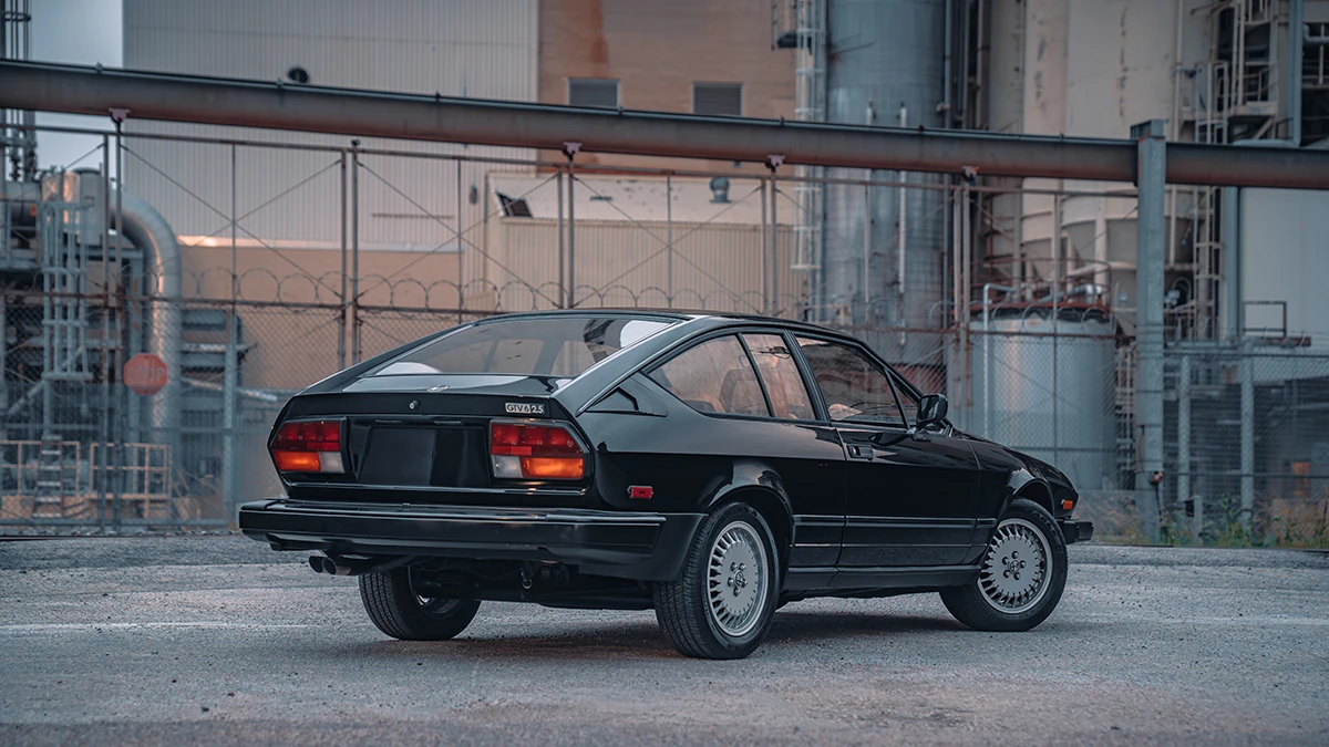 1985 Alfa Romeo Alfetta GT - Image 14 of 31