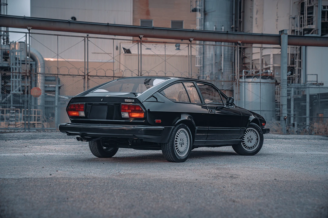 1985 Alfa Romeo Alfetta GT - Image 13 of 31
